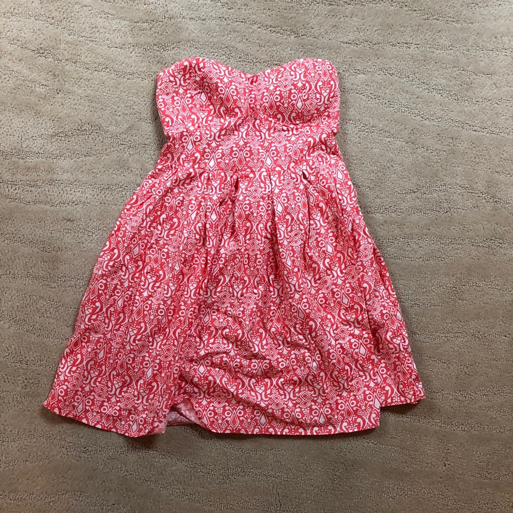 Pink and white strapless dress